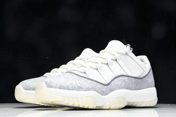 Air Jordan 11 Low CNY “Year of the Snake” HQ7000-001