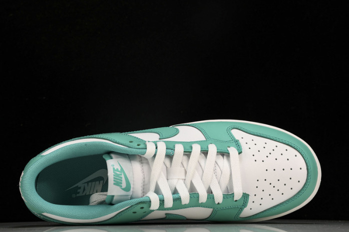 nike dunk low clear jade dv0833-101
