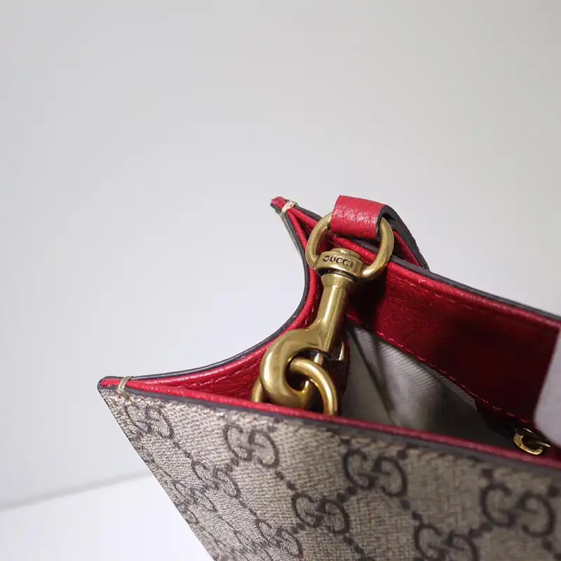 G*u*i tote bags 19gm0013