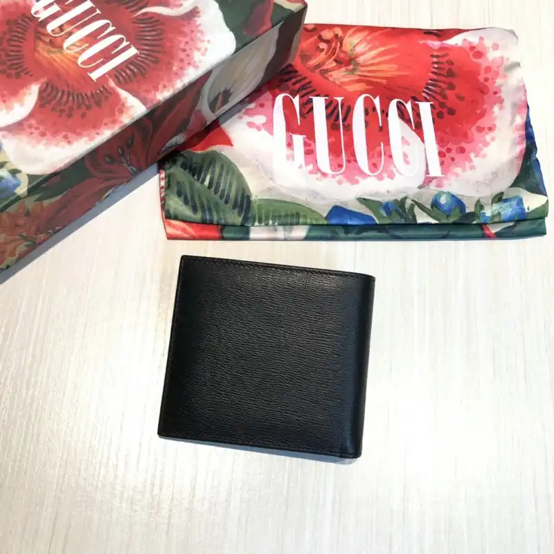 G*u*i bags 20guc0137