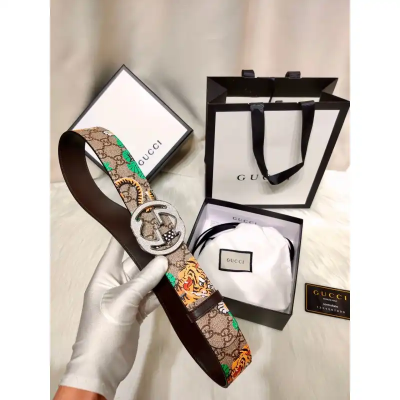 G*u*i s belt 20xia0038