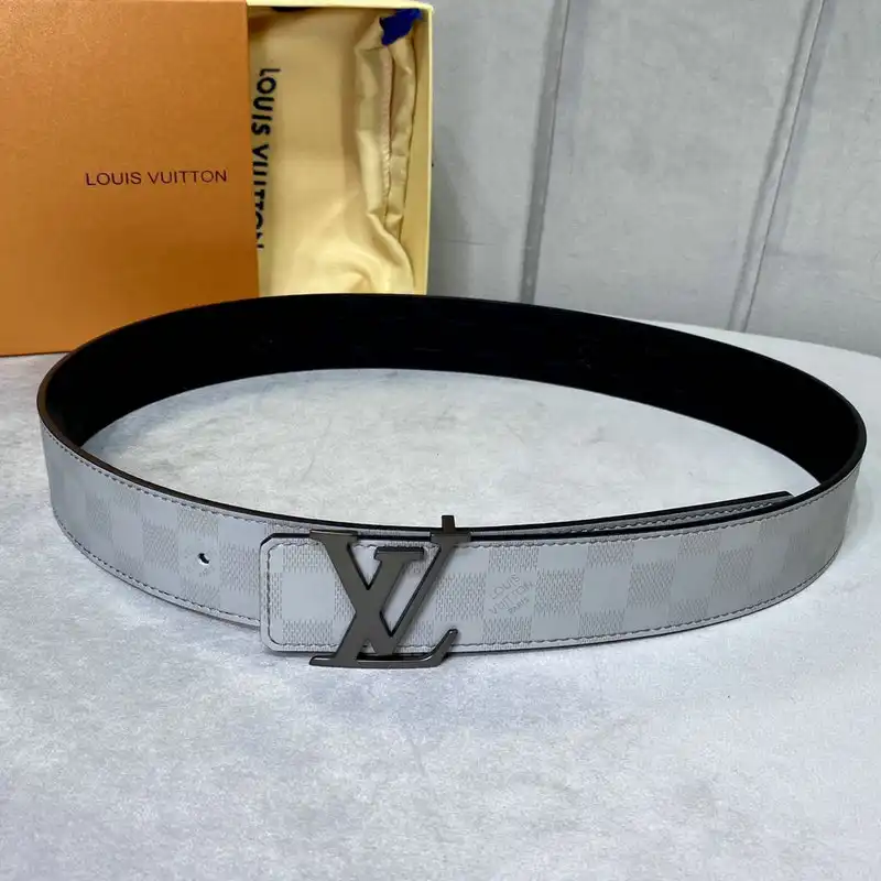 LV Belts 2106XF0005