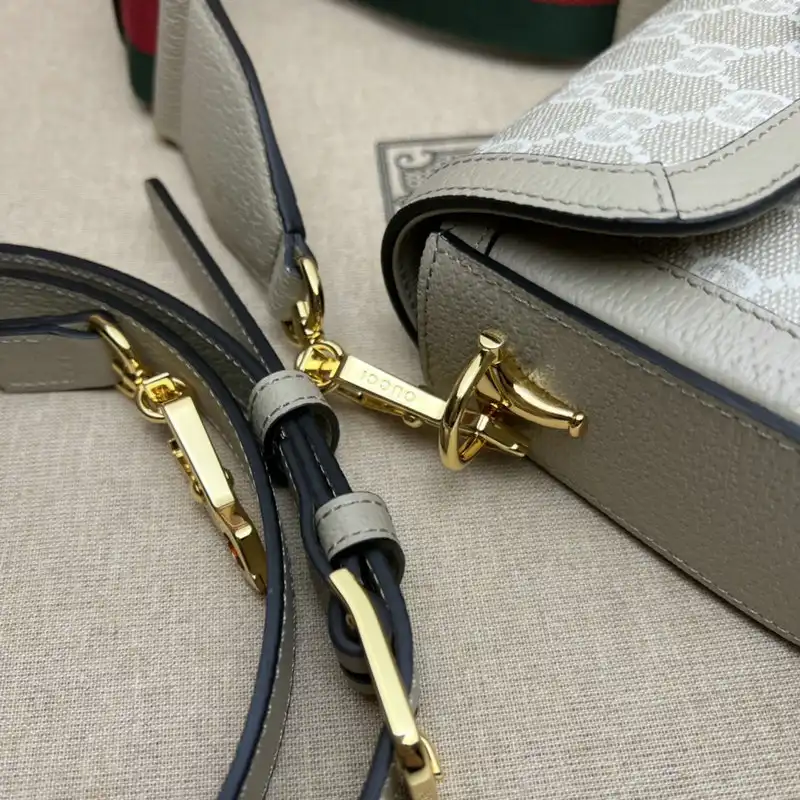 G*u*i bag 2205ya0024