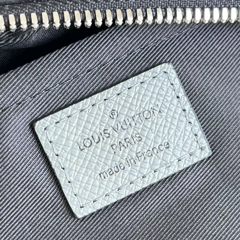 LV Bag 2206YA0053