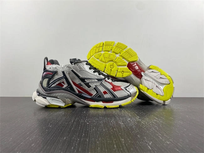 Sophisticated Balenciaga 677403-W3RB6- 4318