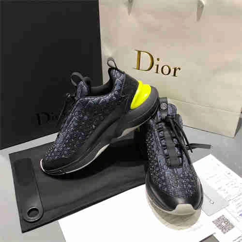 Affordable DR Sneaker 1200