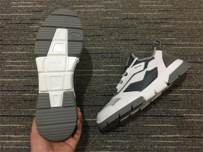 Prada Sneaker Soft 3380